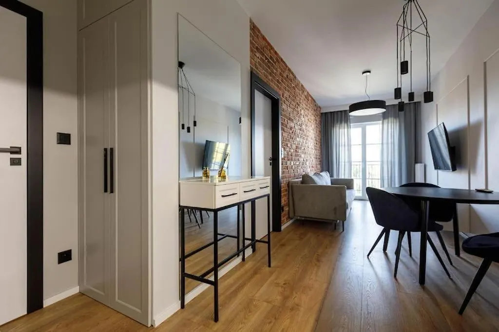 Golden Apartments Wroclaw - Great Location - Cozy And Bright&Janapawla19 Polska